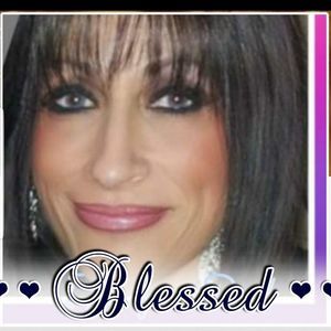 Meet your Posher, Alicia